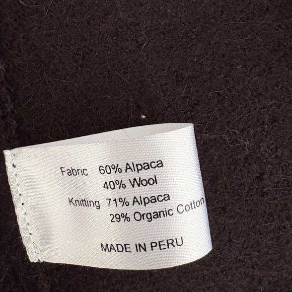 Indigenous Peruvian Alpaca Felt Asymmetrical Topper - Picture 9 of 15